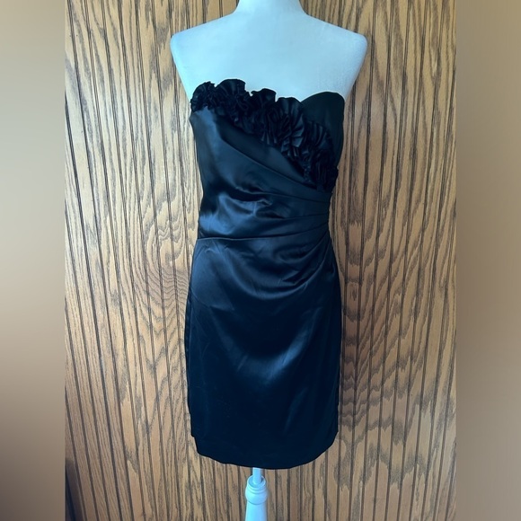 White House Black Market Cocktail formal Dress size 8 - Picture 4 of 12